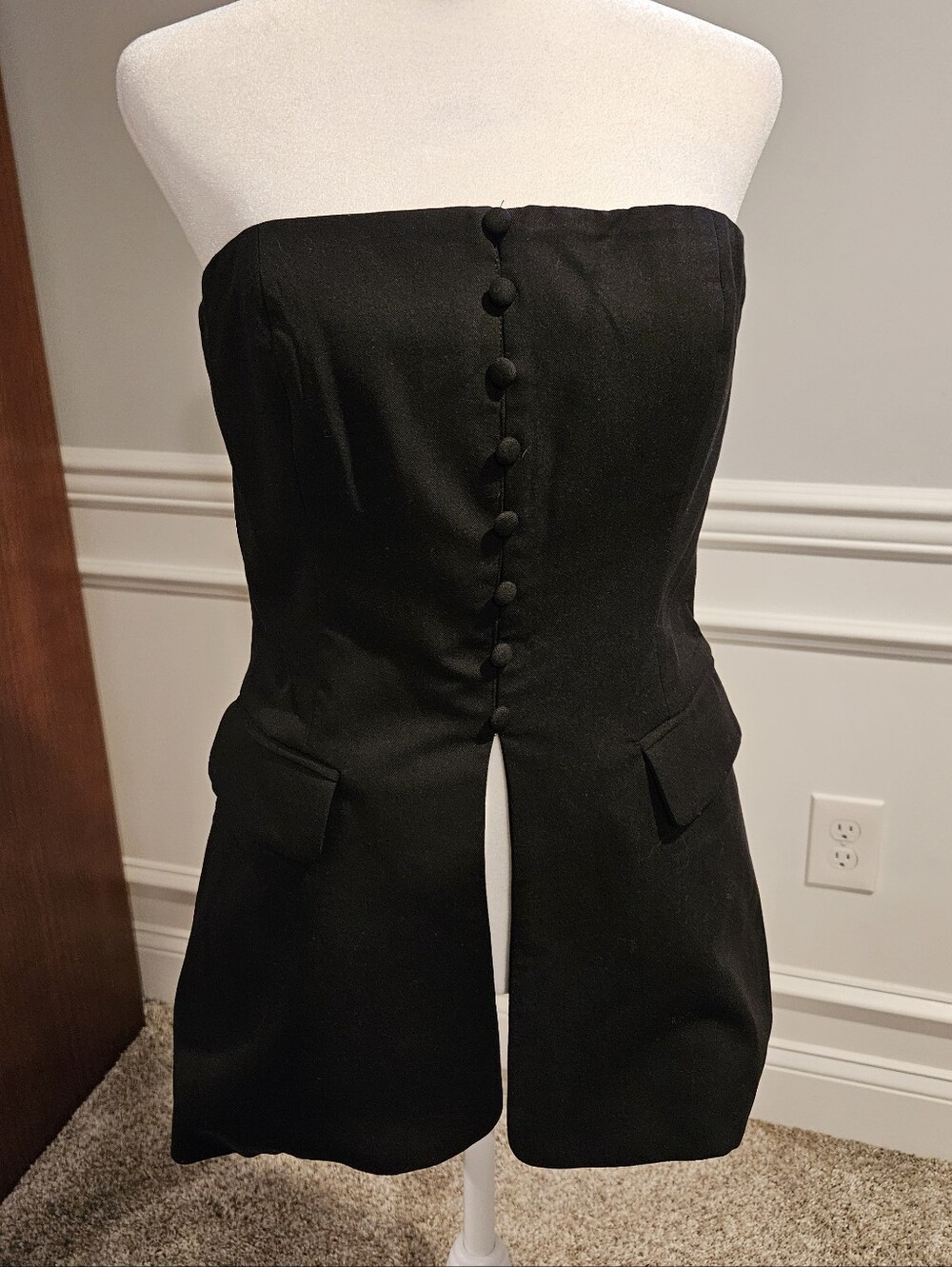 FORE Strapless Black Button-Front Bustier Top